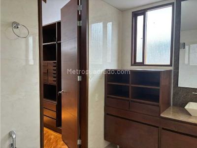 Casa en venta en Santa Barbara, Bogotá · foto 7 de 17