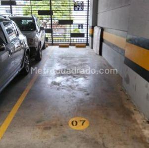 Apartamento de 2 alcobas en venta en Alfonso Lopez, Bogotá, 94 m² · foto 3 de 4