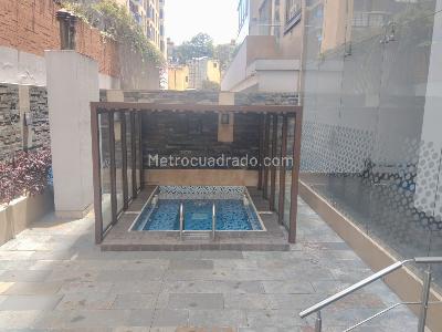 Apartamento de 3 alcobas en venta en Chico Centro, Bogotá, 171 m² · foto 16 de 17