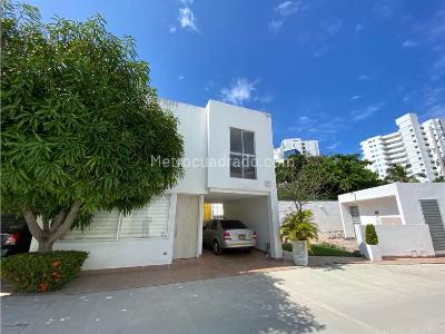 Casa en venta en Rodadero Sur, Santa Marta · foto 2 de 20