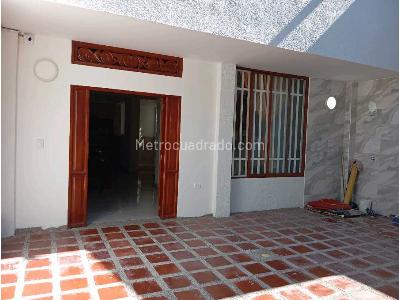Casa en venta en Vista Hermosa Sector Bello Horizonte, Santa Marta · foto 2 de 20