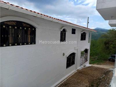 Casa en venta en Bonda, Santa Marta · foto 4 de 16