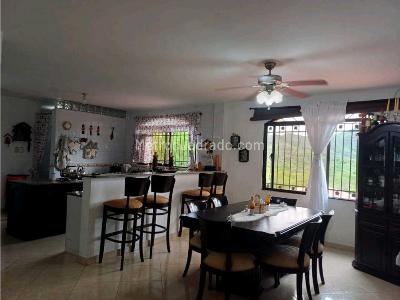 Casa en venta en Bonda, Santa Marta · foto 9 de 16