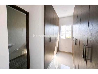 Casa de 3 alcobas en venta en Los Angeles, Santa Marta, 191 m² · foto 8 de 10