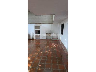 Casa de 5 alcobas en venta en Los Naranjos, Santa Marta, 424 m² · foto 10 de 15