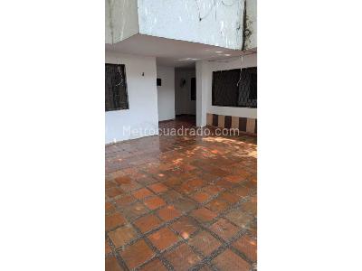 Casa de 5 alcobas en venta en Los Naranjos, Santa Marta, 424 m² · foto 11 de 15
