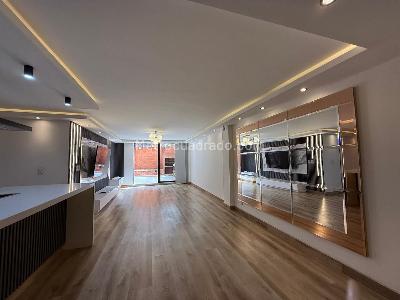 Apartamento en venta en Chico Navarra, Bogotá · foto 3 de 17