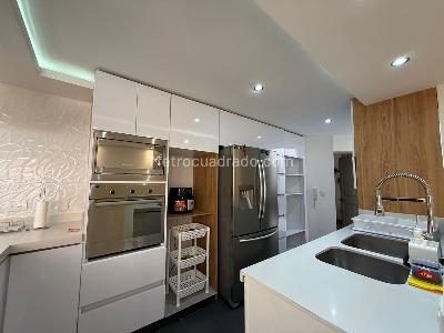 Apartamento en venta en Chico Navarra, Bogotá · foto 7 de 17