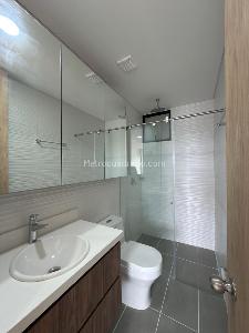 Apartamento en venta en Ciudad La Salle, Bogotá · foto 16 de 18