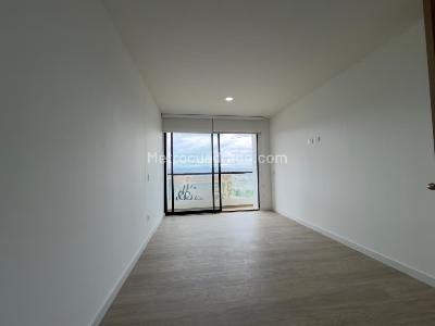 Apartamento en venta en Ciudad La Salle, Bogotá · foto 14 de 18