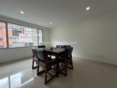 Casa en venta en Santa Barbara Central, Bogotá · foto 8 de 20