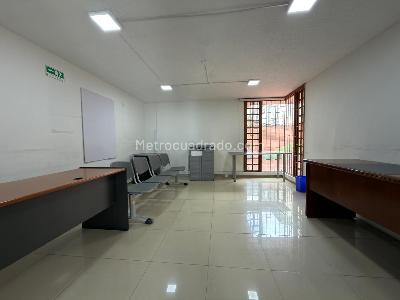 Casa en venta en Santa Barbara Central, Bogotá · foto 4 de 20