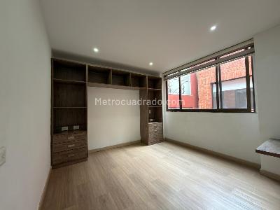 Apartamento de 3 alcobas en venta en El Batan, Bogotá, 200 m² · foto 10 de 20