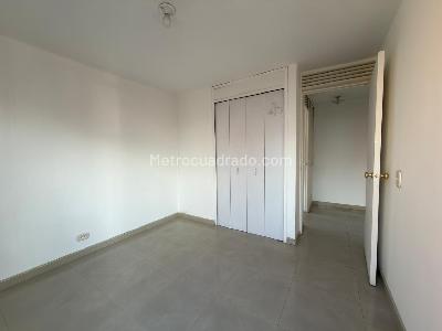 Apartamento en venta en Modelia, Bogotá · foto 8 de 19