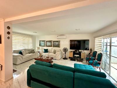 Casa de 3 alcobas en venta en Brisas Del Lago, Santa Marta, 135 m² · foto 2 de 20
