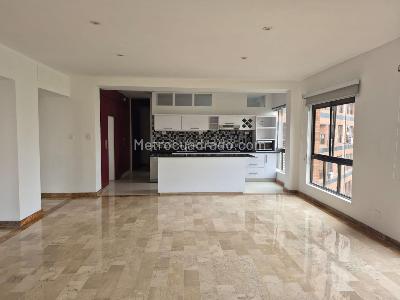 Apartamento de 4 alcobas en venta en Sector Altos De Normandia Bataclan, Cali, 192 m² · foto 11 de 16
