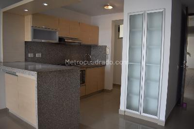 Apartaestudio en venta en Cristales, Cali, 61 m² · foto 3 de 11