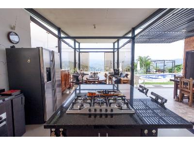 Casa en venta en La Cabaña, Manizales · foto 2 de 20
