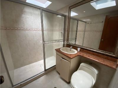 Casa en venta en La Camelia, Manizales · foto 2 de 20