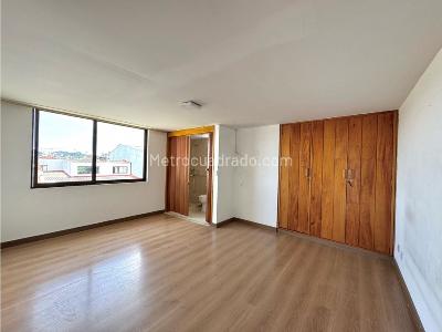 Apartamento de 5 alcobas en venta en Palermo Sancancio, Manizales, 178 m² · foto 5 de 18