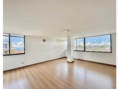 Apartamento de 5 alcobas en venta en Palermo Sancancio, Manizales, 178 m² · foto 9 de 18