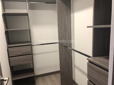 Apartamento de 3 alcobas en venta en Milan, Manizales, 106 m² · foto 9 de 16
