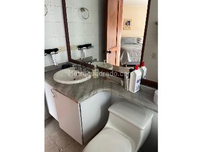 Apartamento en venta en Pinares, Pereira · foto 10 de 13