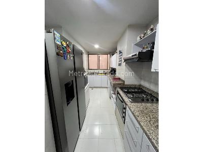 Apartamento en venta en Pinares, Pereira · foto 12 de 13