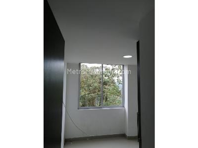 Apartamento de 3 alcobas en venta en Aquilino Villegas, Manizales, 70 m² · foto 10 de 14