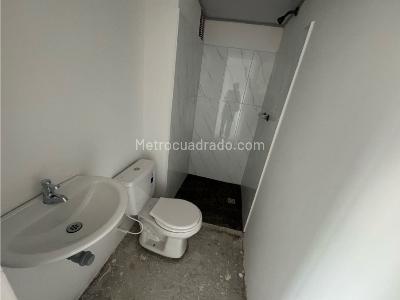 Apartamento en venta en Cámbulos, Manizales · foto 8 de 10