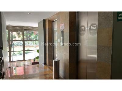 Apartamento en venta en El Poblado, Medellín · foto 6 de 20