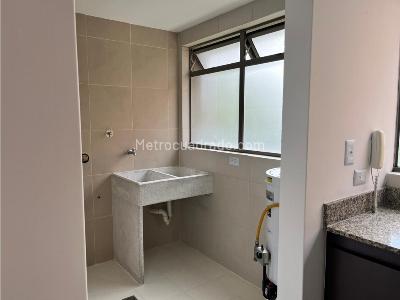 Apartamento en venta en El Poblado, Medellín · foto 13 de 20