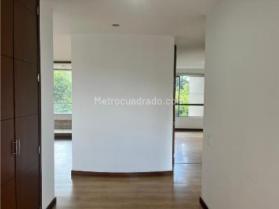 Apartamento en venta en El Poblado, Medellín · foto 15 de 20