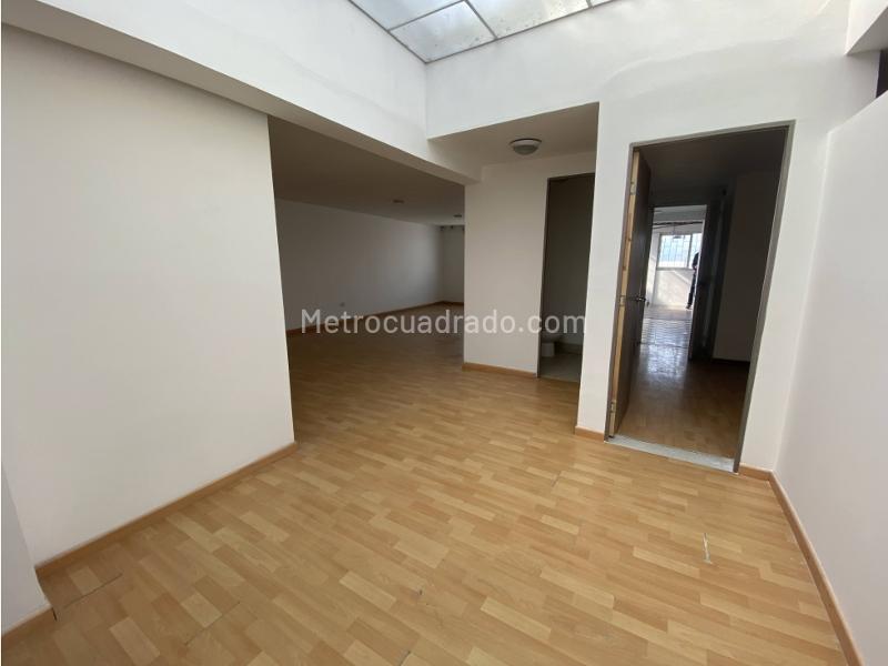 Local Comercial en Arriendo, Avenida Santander, Manizales - Más