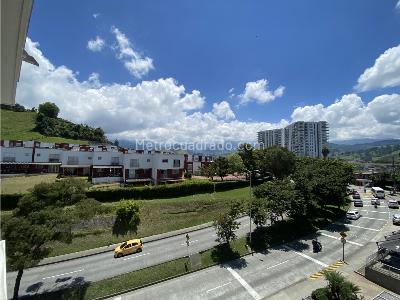 Apartamento en venta en San Marcel, Manizales · foto 7 de 16