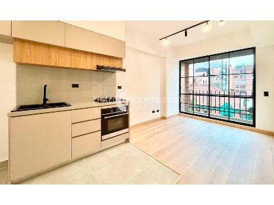 Apartaestudio en venta en Chapinero, Bogotá, 54 m² · foto 2 de 9