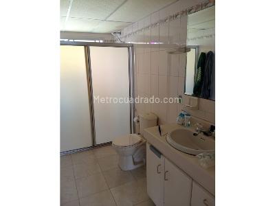 Casa de 4 alcobas en venta en Cable, Manizales, 342 m² · foto 16 de 17