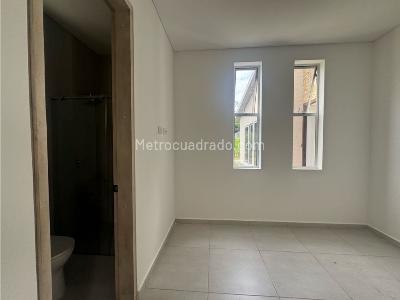 Casa de 4 alcobas en venta en El Eden, Armenia, 244 m² · foto 6 de 19
