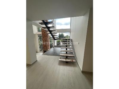 Casa en venta en La Alhambra, Manizales · foto 3 de 16