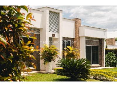 Casa de 4 alcobas en venta en El Eden, Armenia, 230 m² · foto 4 de 5