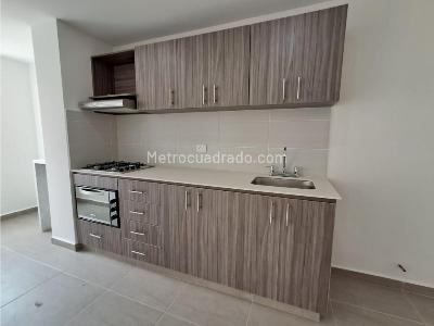 Apartamento de 3 alcobas en venta en Las Chimeneas, Itagüí, 65 m² · foto 7 de 17