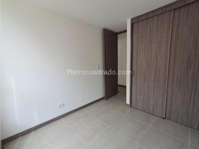 Apartamento de 3 alcobas en venta en Las Chimeneas, Itagüí, 65 m² · foto 13 de 17