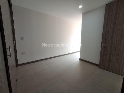 Apartamento de 3 alcobas en venta en Las Chimeneas, Itagüí, 65 m² · foto 16 de 17