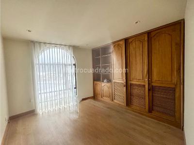 Apartamento de 3 alcobas en venta en La Estrella, Manizales, 112 m² · foto 10 de 15