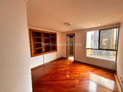 Apartamento de 3 alcobas en venta en Poblado Los Balsos, Medellín, 211 m² · foto 15 de 20