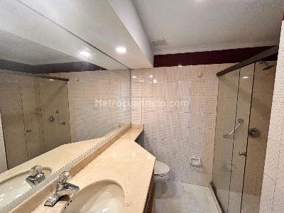 Apartamento de 3 alcobas en venta en Poblado Los Balsos, Medellín, 211 m² · foto 8 de 20