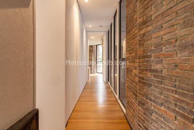 Apartamento en venta en El Poblado El Tesoro, Medellín · foto 19 de 20