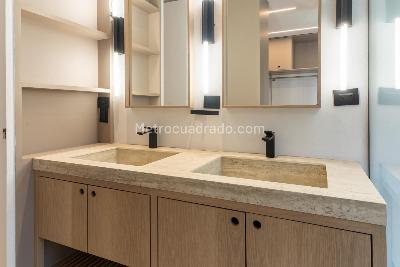 Apartamento en venta en El Poblado El Tesoro, Medellín · foto 9 de 20