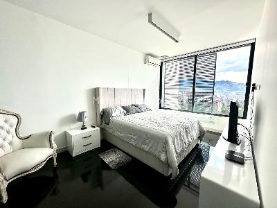 Apartamento en venta en Poblado San Lucas, Medellín · foto 14 de 19
