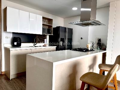 Apartamento de 1 alcoba en venta en El Poblado El Tesoro, Medellín, 68 m² · foto 6 de 13